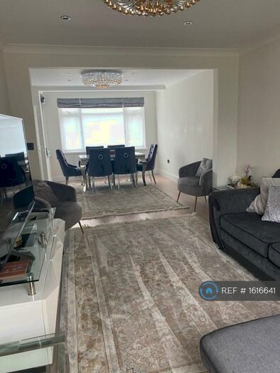 3 Bedroom Semi-Detached House To Rent In Ambleside Gardens, Wembley, HA9