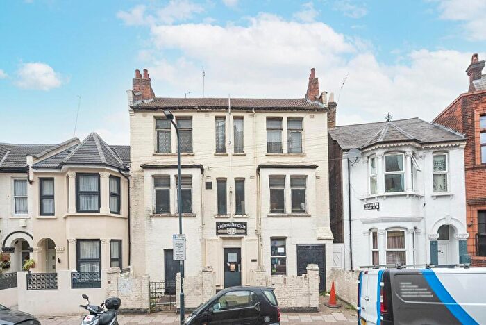 10 Bedroom House For Sale In Villiers Road, London, NW2