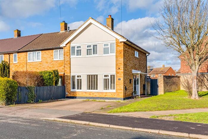 2 Bedroom Semi-Detached House For Sale In Midhurst, Letchworth Garden City, SG6