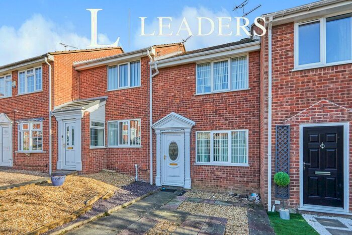 2 Bedroom Town House To Rent In The Gardens, Marehay, Ripley, DE5