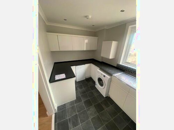 3 Bedroom Flat To Rent In Commissioner Street, Boness, EH51