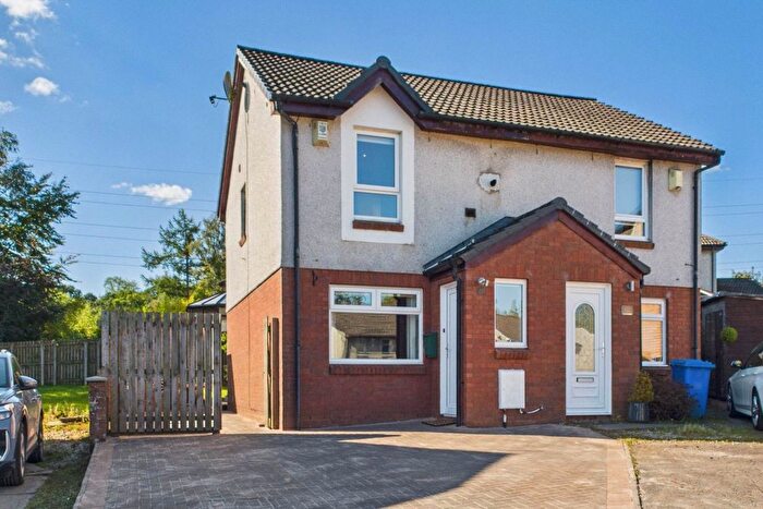 2 Bedroom Semi-Detached House For Sale In Torranyard Terrace, South Lanarkshire, ML3