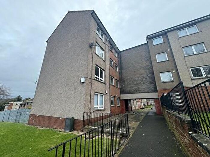 2 Bedroom Flat To Rent In Leith Walk, Dundee, DD2