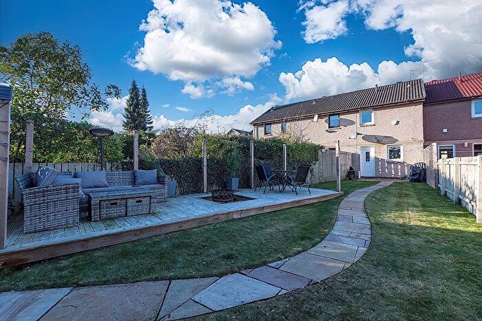 2 Bedroom Detached House For Sale In Westfield Drive, Eskbank, EH22