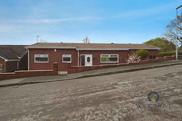 3 Bedroom Bungalow For Sale In Brellafield Drive, Shaw, Oldham, Greater Manchester, OL2