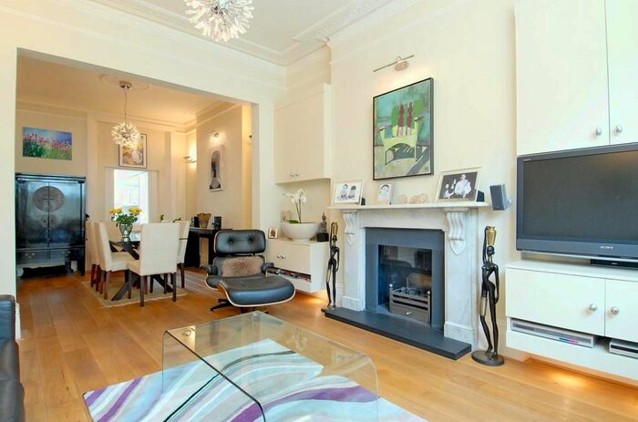 6 Bedroom Flat To Rent In Radipole Road, London, SW6