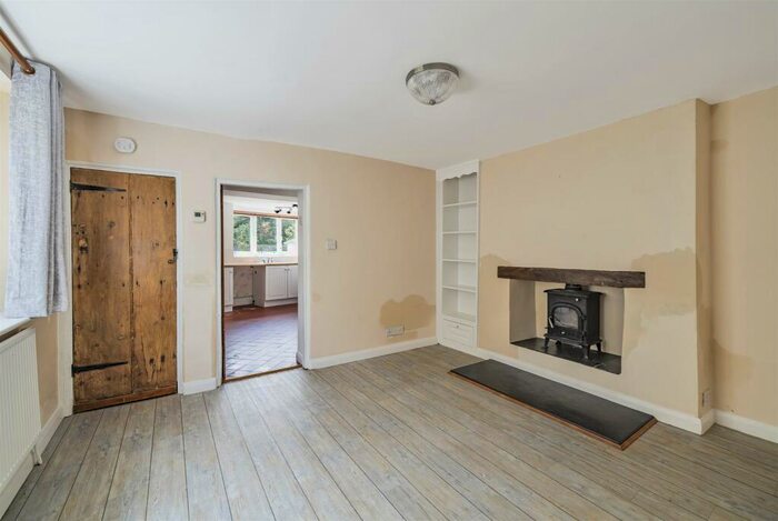 2 Bedroom Semi-Detached House For Sale In Bull Hill, Bideford, EX39