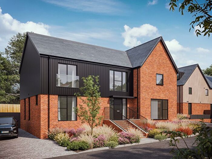 4 Bedroom Detached House For Sale In Weston Road, Long Ashton, BS48