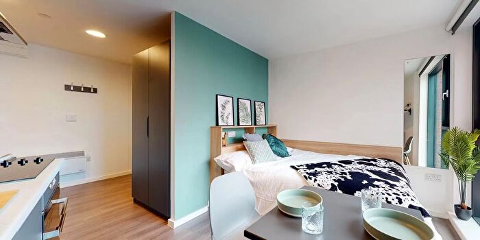 1 Bedroom Flat To Rent In Students - Canvas Arundel House, Whitefriars Lane, Coventry, CV1