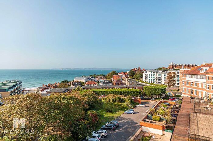 2 Bedroom Apartment For Sale In Burlington Mansions, Owls Road, Bournemouth, BH5