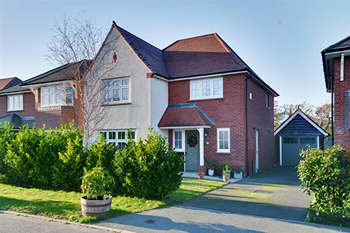 4 Bedroom Property For Sale In Paddock Road, Sandbach, CW11