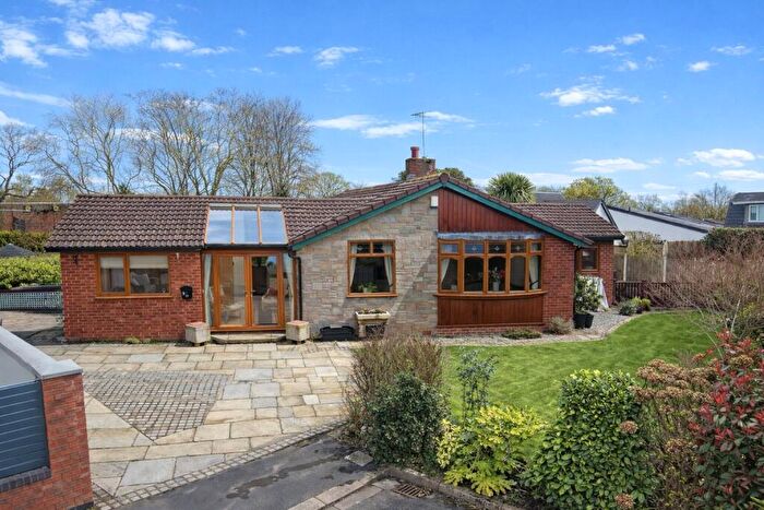 3 Bedroom Bungalow For Sale In Dunster Grove, Gayton, Wirral, CH60