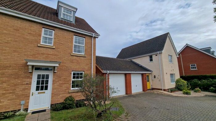 3 Bedroom Property To Rent In Bishy Barnebee Way, Norwich, NR5