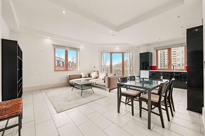 2 Bedroom Flat To Rent In Jubilee Heights, Shoot Up Hill, London, NW2