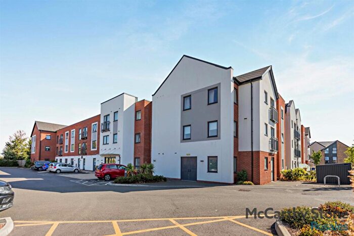 2 Bedroom Apartment For Sale In Pym Court Bewick Avenue, Topsham, Exeter, EX3