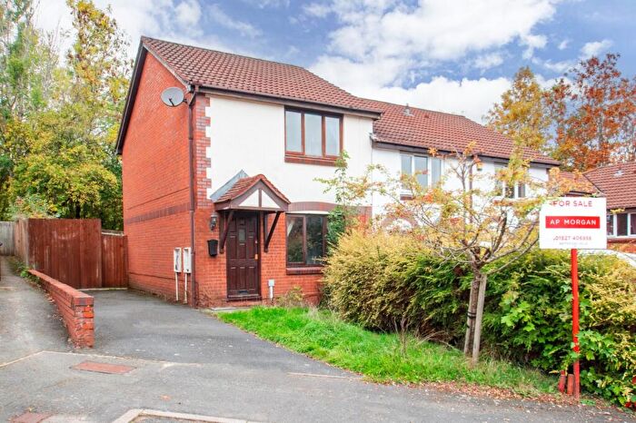 3 Bedroom End Of Terrace House For Sale In Plymouth Close, Headless Cross, Redditch, Worcestershire, B97