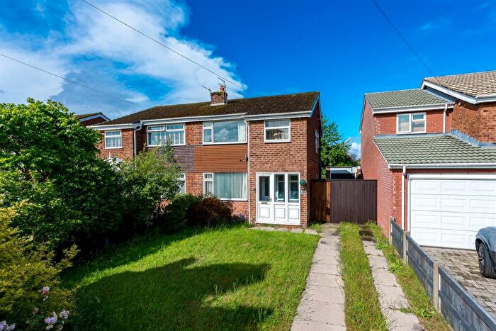 3 Bedroom Semi Detached House For Sale In Park Road, Formby, Liverpool, L37