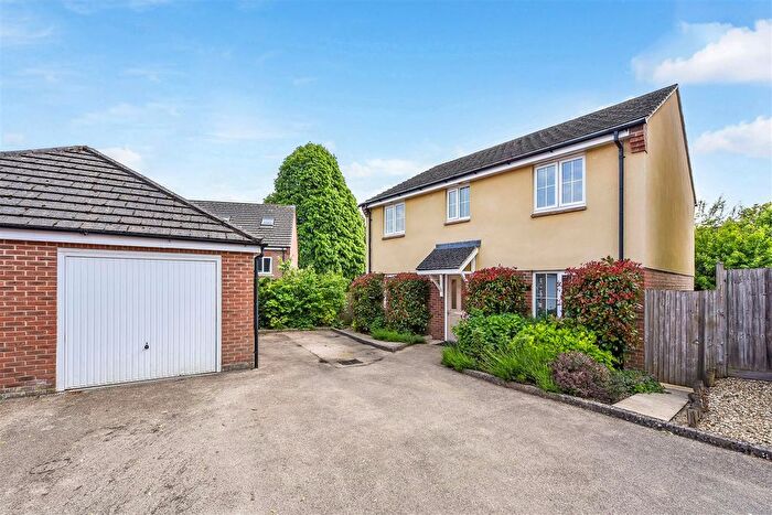 4 Bedroom Detached House To Rent In Sunflower Way, Andover, SP11