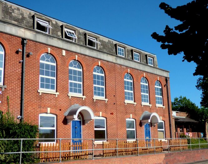 1 Bedroom Flat To Rent In East Street, Andover, SP10