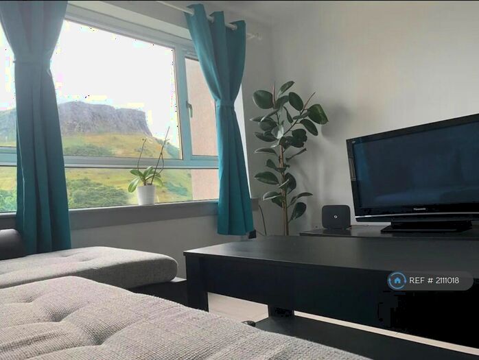 1 Bedroom Flat To Rent In Viewcraig Gardens, Edinburgh, EH8
