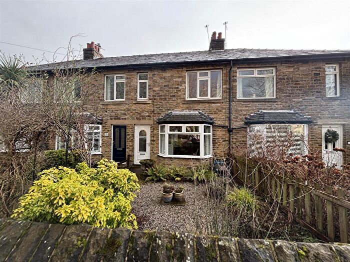 3 Bedroom Terraced House For Sale In , Lower Finkil Street, Brighouse, HD6