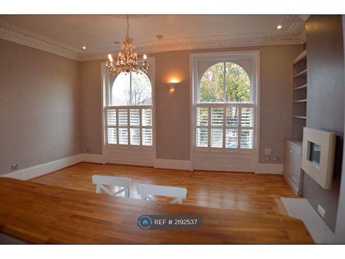 2 Bedroom Flat To Rent In Lancaster Avenue, London, SE27