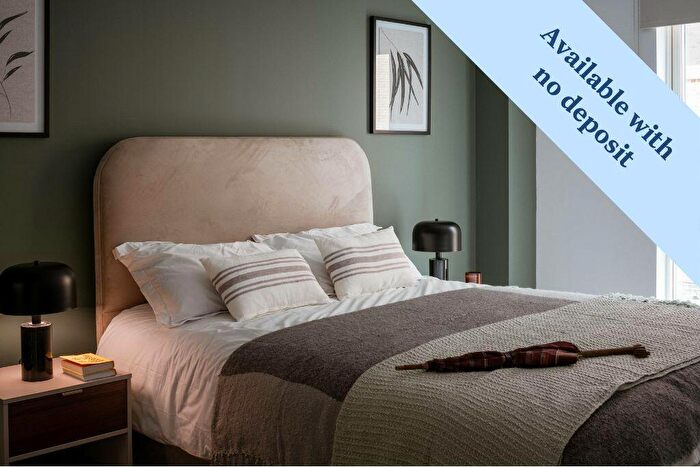 2 Bedroom Apartment To Rent In Leodis Square, Leeds, LS11