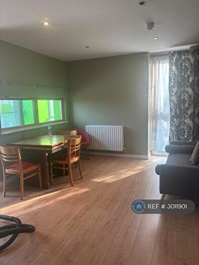 2 Bedroom Flat To Rent In Arboretum Place, Barking, IG11