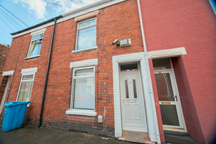 2 Bedroom Terraced House To Rent In Rensburg Street, Hull, HU9