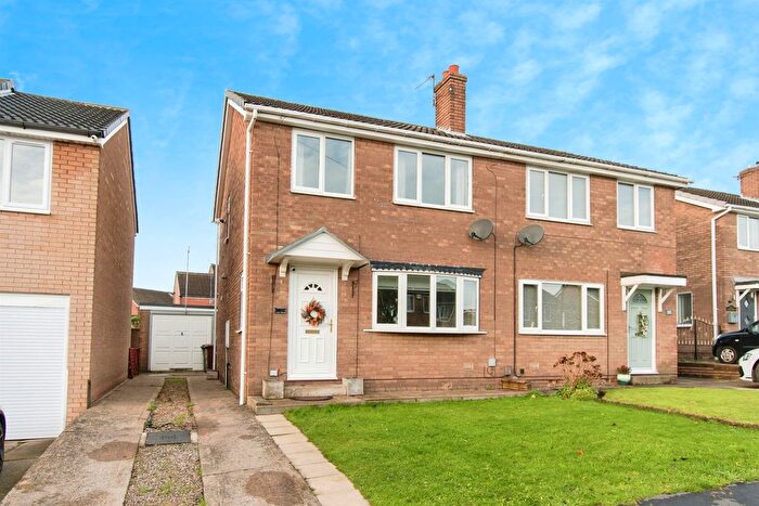 3 Bedroom Semi Detached House For Sale In Beech Crescent, Castleford, WF10