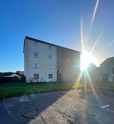 2 Bedroom Flat To Rent In May Place, Perth, Perthshire, PH1