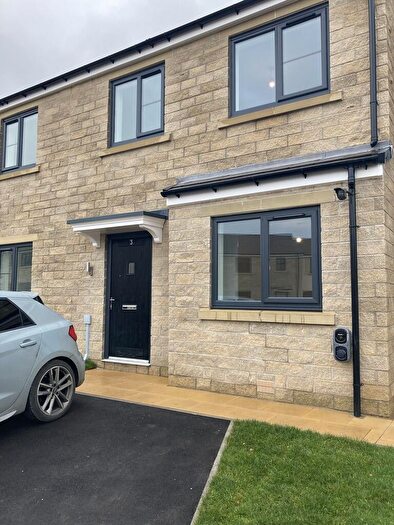 3 Bedroom End Of Terrace House To Rent In Ramstone Close, Silsden, Keighley, BD20