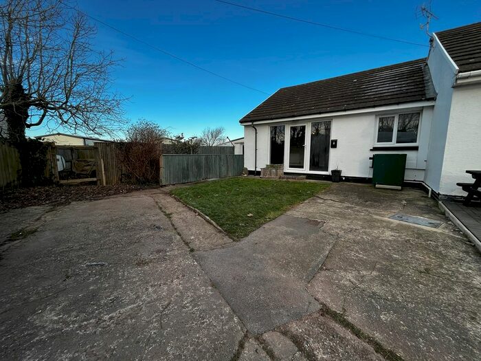 2 Bedroom Bungalow For Sale In Cairn Terrace, Hasguard Cross, Haverfordwest, SA62