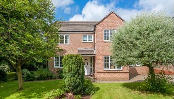 5 Bedroom Detached House To Rent In Holliers Crescent, Middle Barton, OX7
