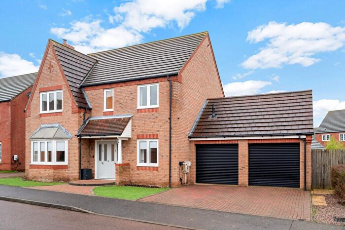 5 Bedroom Detached House For Sale In Harvester Road, Whittlesey, PE7