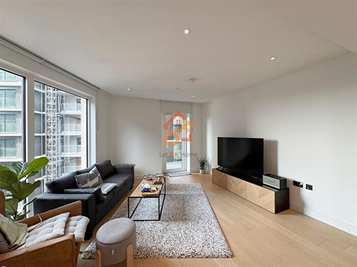 1 Bedroom Flat To Rent In Bowery Apartments, Fountain Park Way, London, W12