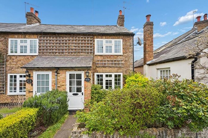 2 Bedroom Cottage To Rent In The Green, Sarratt, WD3
