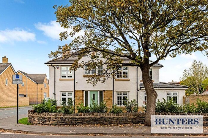 4 Bedroom Detached House For Sale In Branwell Road, Guiseley, Leeds, LS20