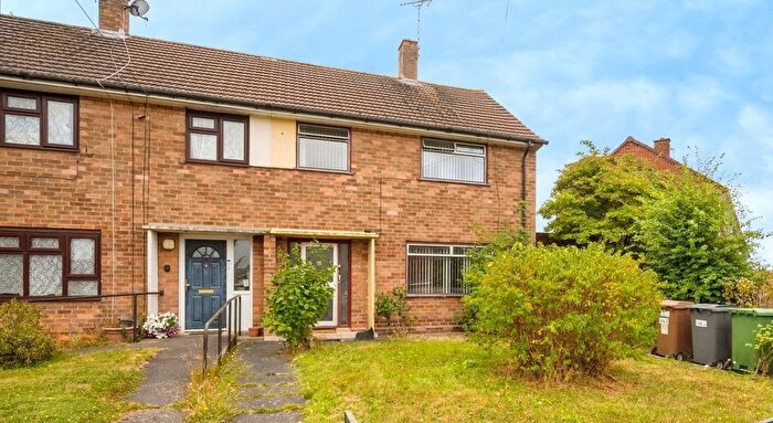 3 Bedroom Semi-Detached House For Sale In Hadley Avenue, Wirral, Merseyside, CH62