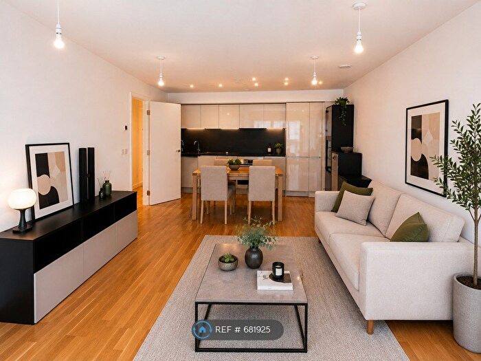 1 Bedroom Flat To Rent In Rose Court, Brentford, TW8