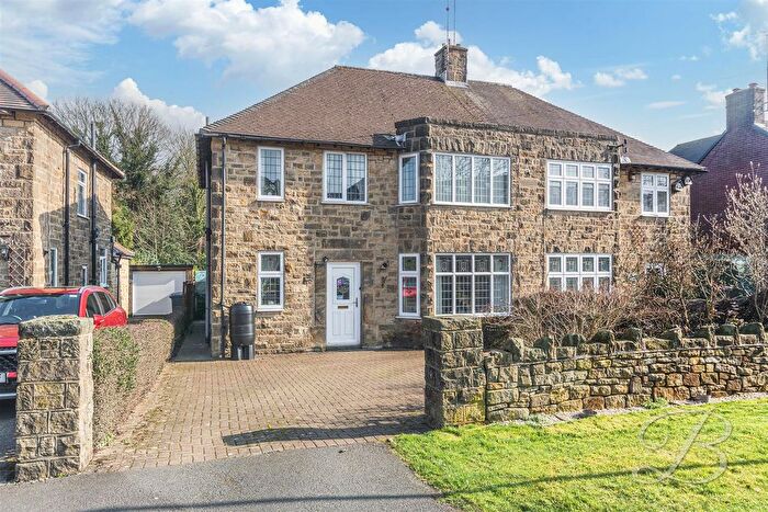 3 Bedroom Semi Detached House For Sale In Brookside Glen, Chesterfield, S40