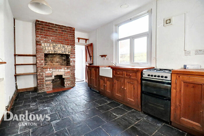 3 Bedroom Terraced House For Sale In Trevethick Street, Cardiff, CF11