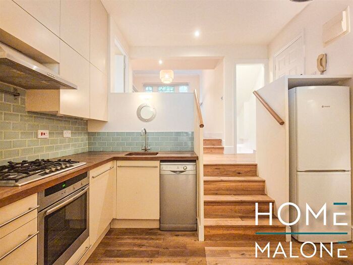 1 Bedroom Flat For Sale In Weston Park, Crouch End, N8