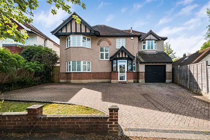 5 Bedroom Detached House For Sale In Banstead Road South, Sutton, SM2
