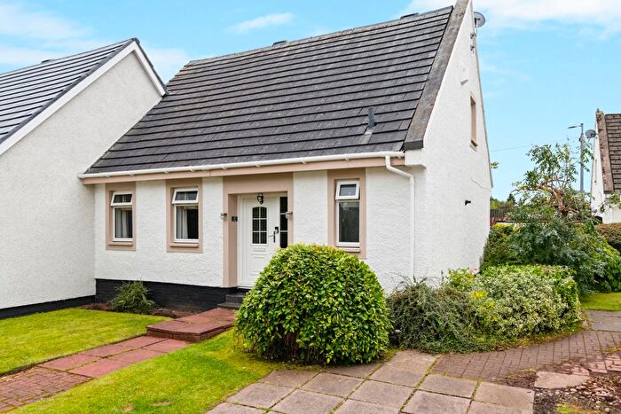3 Bedroom Semi-Detached House For Sale In Byron Court, Bothwell, G71