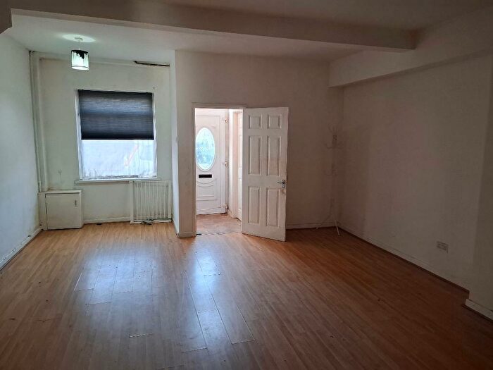 4 Bedroom Terraced House For Sale In Perrott Street, Treharris, CF46
