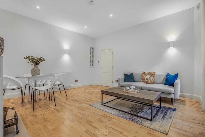 1 Bedroom Flat To Rent In Weymouth Street, London, W1G