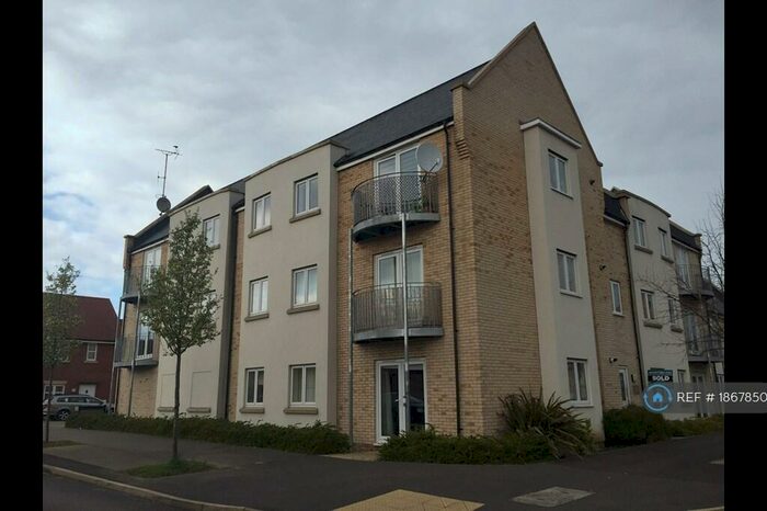 2 Bedroom Flat To Rent In Stanley Avenue, Cambridge, CB4