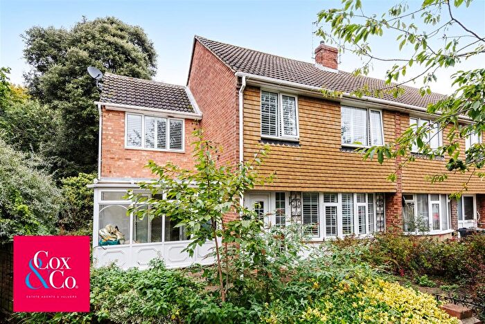 4 Bedroom Property For Sale In Highlands Road, Portslade, BN41