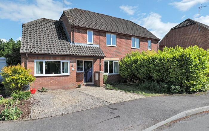 4 Bedroom Semi-Detached House For Sale In The Orchard, Semington, Trowbridge, Wiltshire, BA14